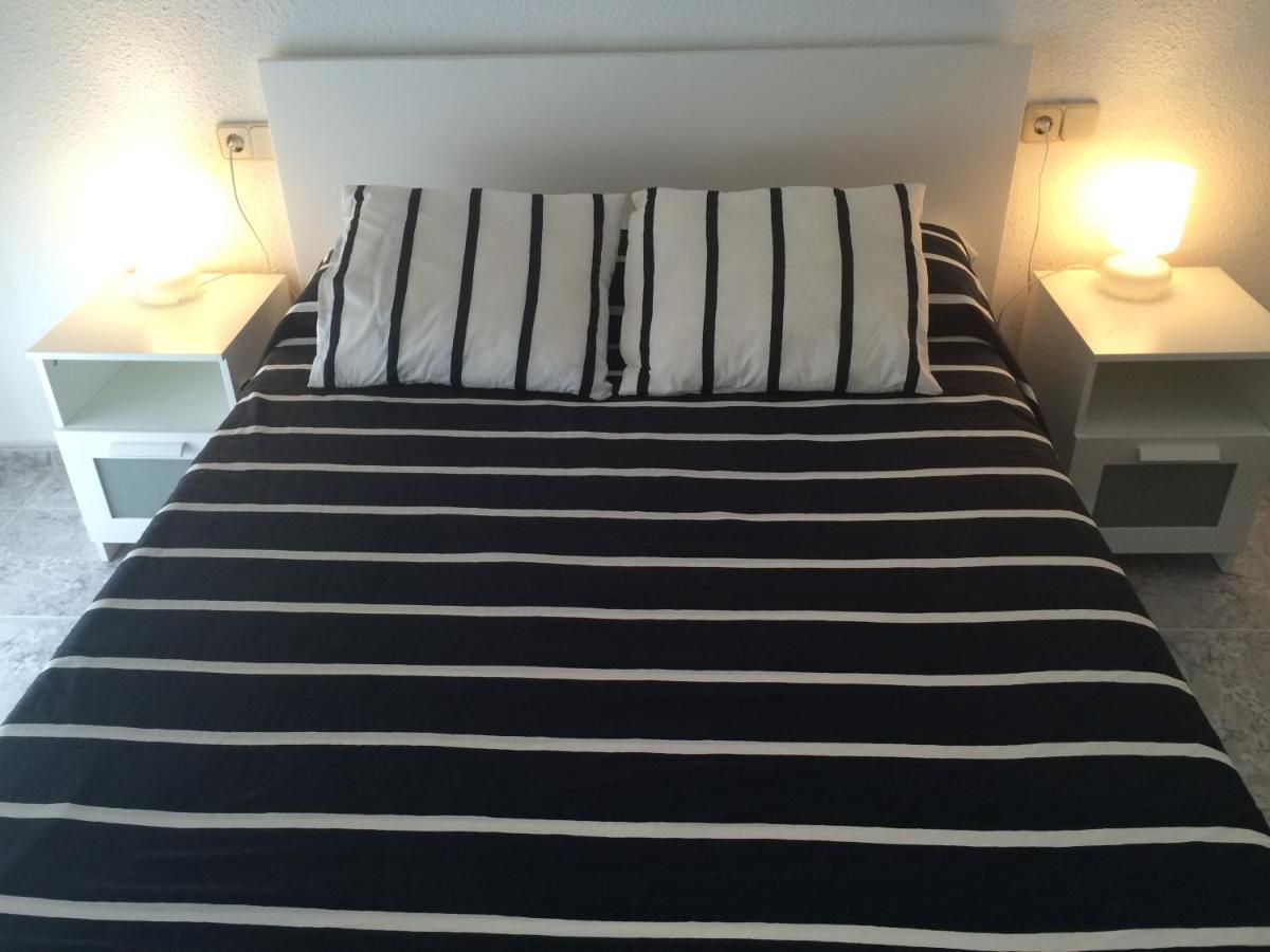 Malvarrosa Beach Rooms Valence Chambre photo